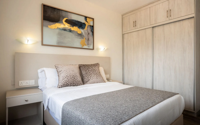 Yaya Hotel and Apartments