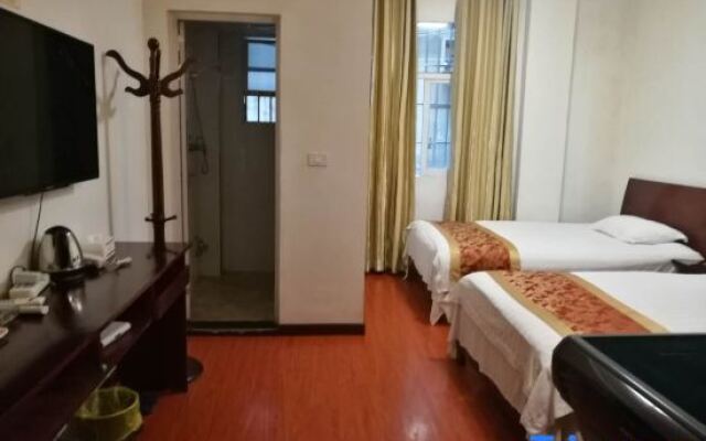 Yuanjiang Hotel