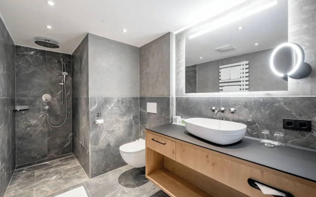 Gourmet & Wine Hotel Austria 4s