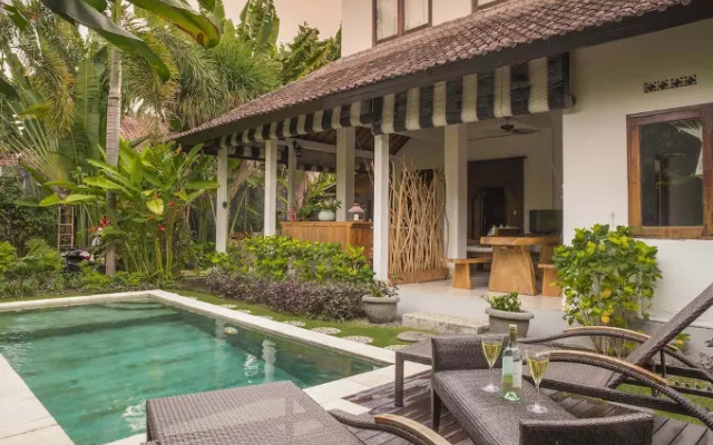Enjoy 3 Bedroom Villa