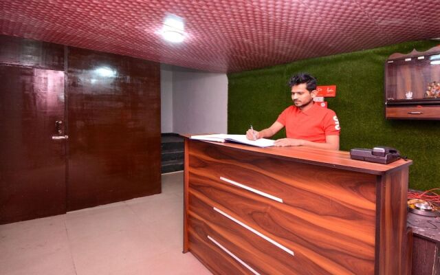 Oyo 27801 Kings Landing