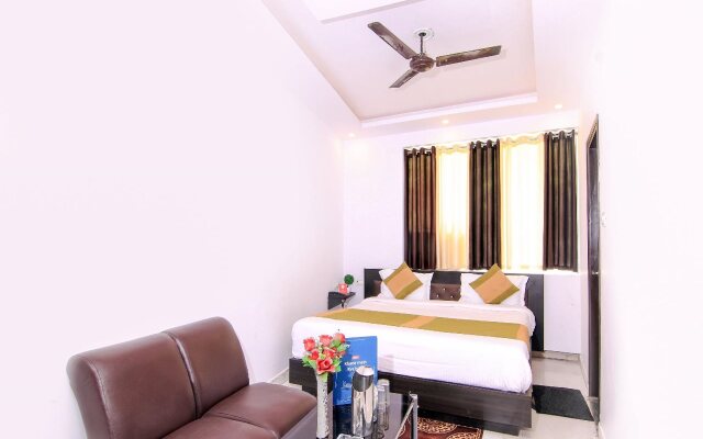 FabHotel Rajput