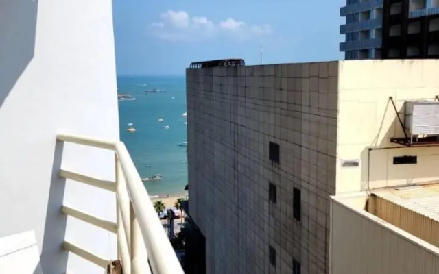 View Talay6 Mark Apartments