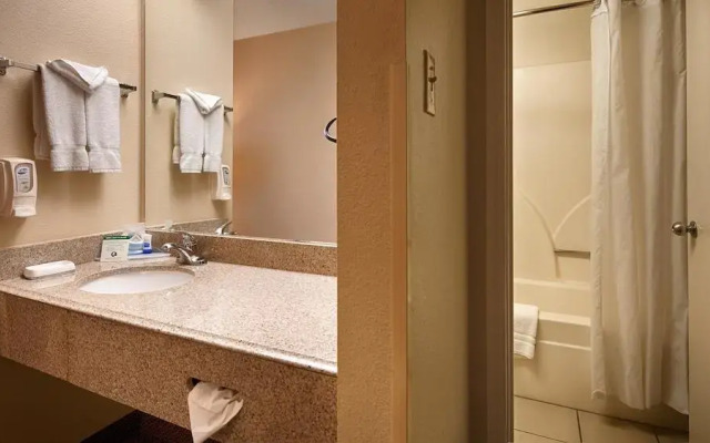 Best Western Plus Fiesta Inn