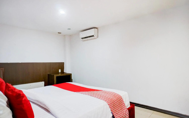 OYO 2574 Z Suites Hotel