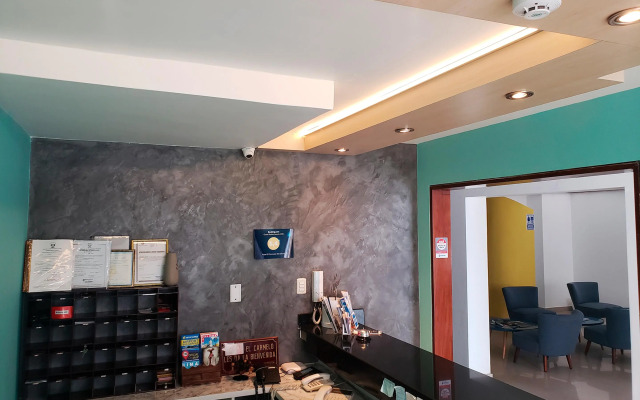Hotel Carmelo Lima