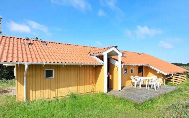 Serene Holiday Home in Oksbøl near Beach