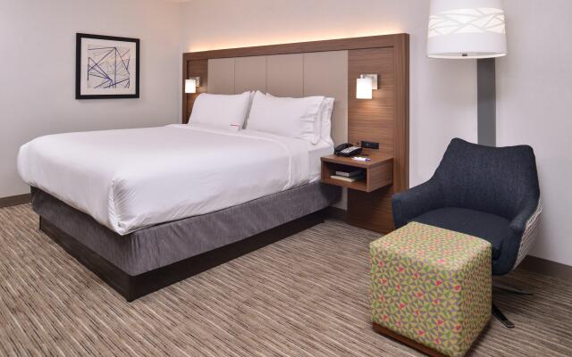 Holiday Inn Express & Suites Lacey – Olympia, an IHG Hotel