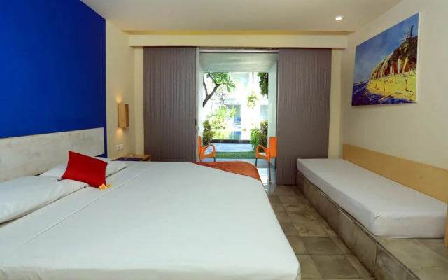 RedDoorz Plus near Kuta Square
