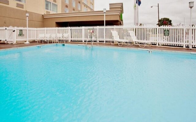 Holiday Inn Express Richmond - Midtown by IHG