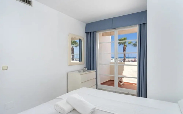 Stunning apartment in Puerto Marina