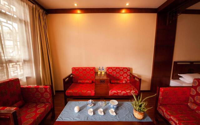 Dali Yinfeng Hotel