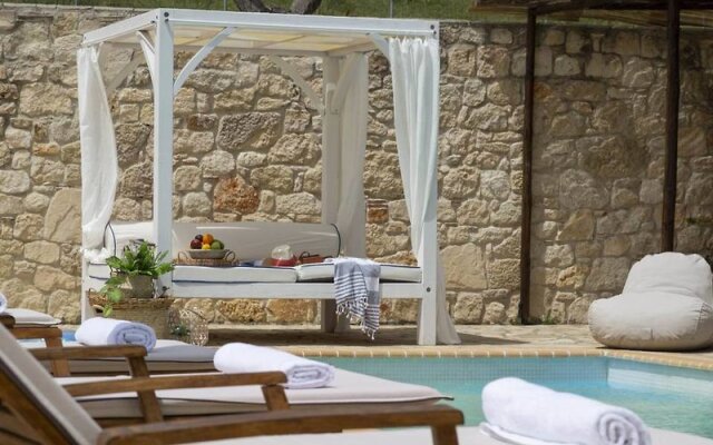 Nefeli Villas & Suites
