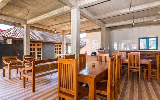 ZEN Rooms near Batu Bolong Canggu
