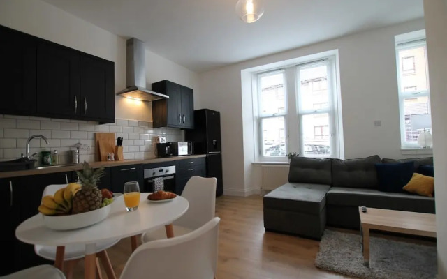 Dundee - 1 Bed - Sleeps 4 - Pet Friendly
