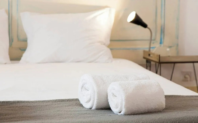 JOIVY Marvelous 3-bed home w/astonishing view&terrace, nearby St George Castle