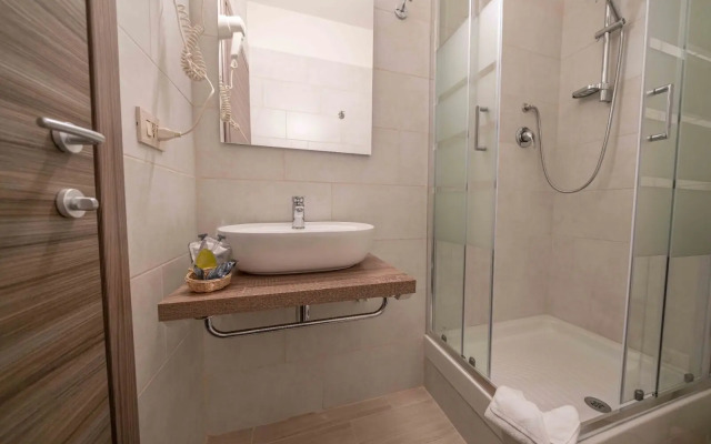Hotel Cairoli