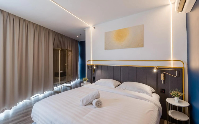Regatta Suites Kozi Square Kuching