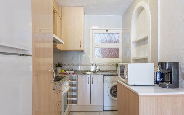 Modern Apartment in Empuriabrava With Beach Nearby
