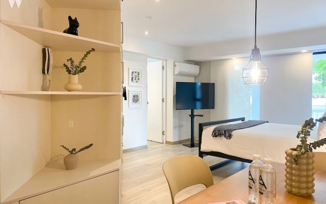 Primera Parada Lofts by Wynwood-House