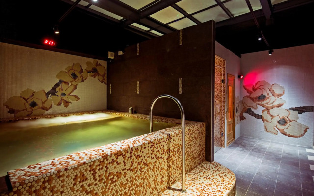 The HO Hotel