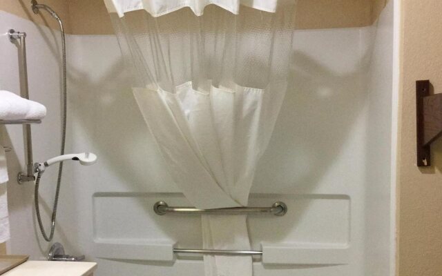 Americas Best Value Inn & Suites Maumelle North Little Rock