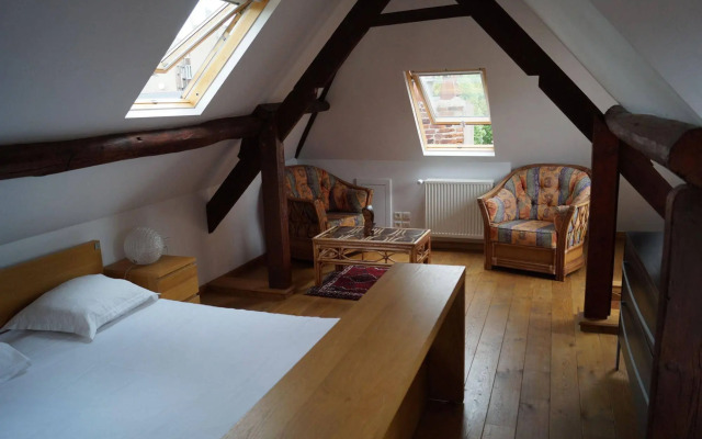 The Captaincy Guesthouse Brussels