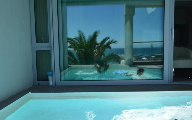 62 Camps Bay