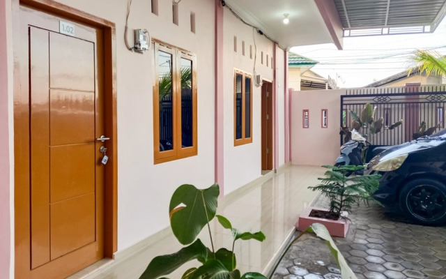 RedDoorz Syariah near JBC Jambi