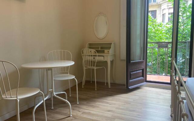 Hostal Lumine Suites