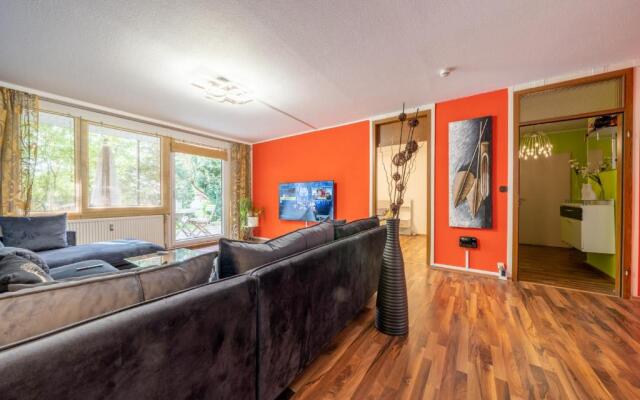 ID 4306 | Private Apartment