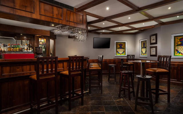 Premier Hotel Quatermain