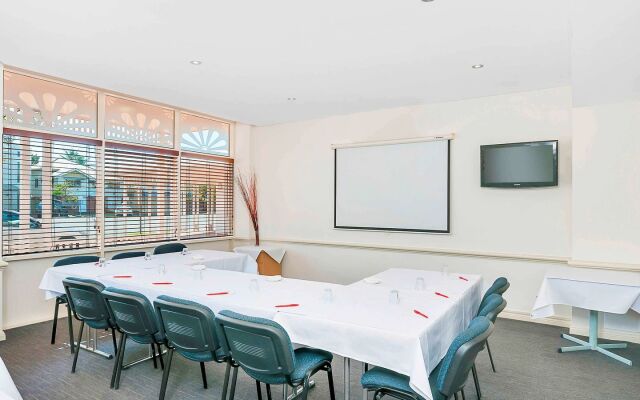 Mercure Cairns