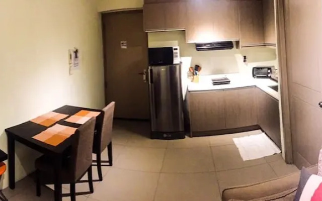 Antel Serenity Suite Poblacion Makati