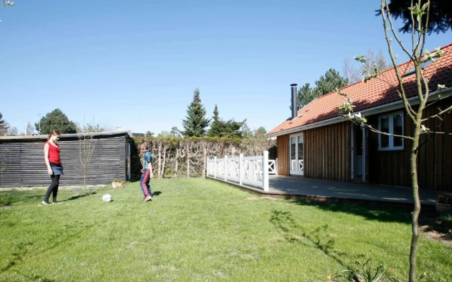 7 Person Holiday Home in Vaeggerlose