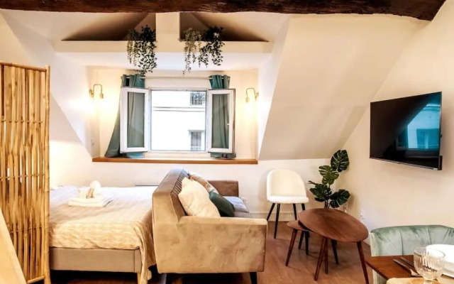 Spacious studio in Paris Hyper Center - Smart TV & WIFI - 4P