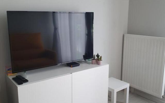 Studio Tout Confort Pres de Disney