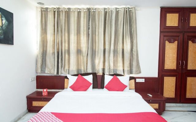 OYO 10778 Home Exotic Penthouse Hiran Magri