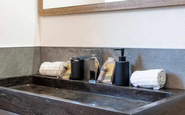 One & Only Losone Apartment