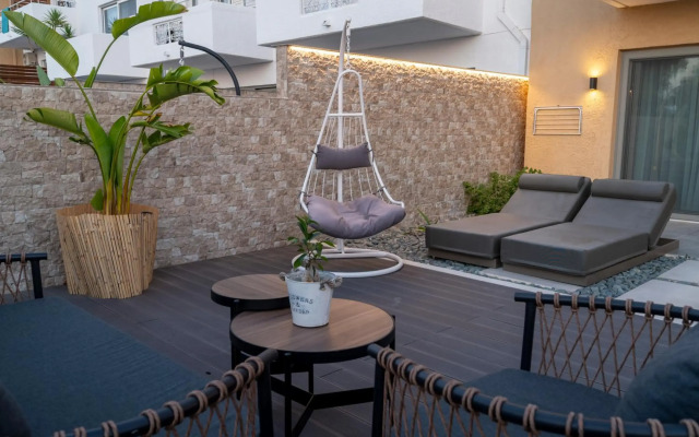 Golden Star Hotel - Adults Only (+16)