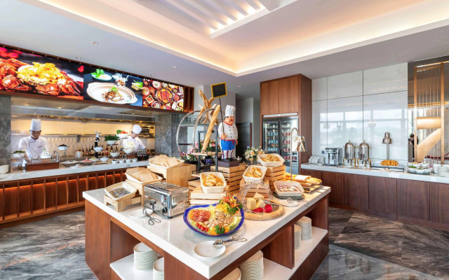 Mercure Shenzhen Pinghu