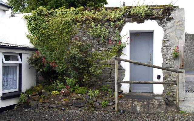St. Anthony's Riverside B&B