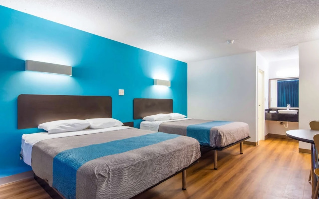 Motel 6 Lagrange, Ga
