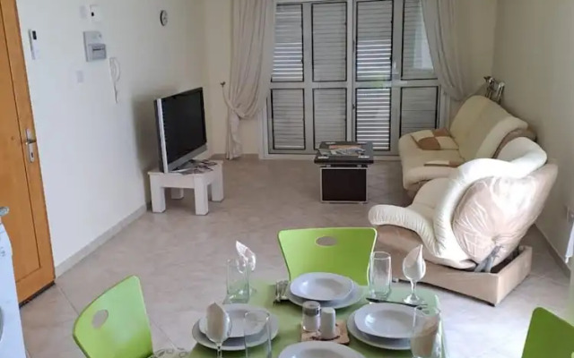 Beautiful 1-bed House