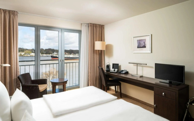 Elaya Hotel Hamburg Finkenwerder