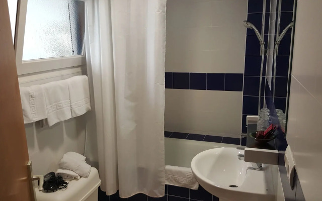 Hostal Residencia Catalina