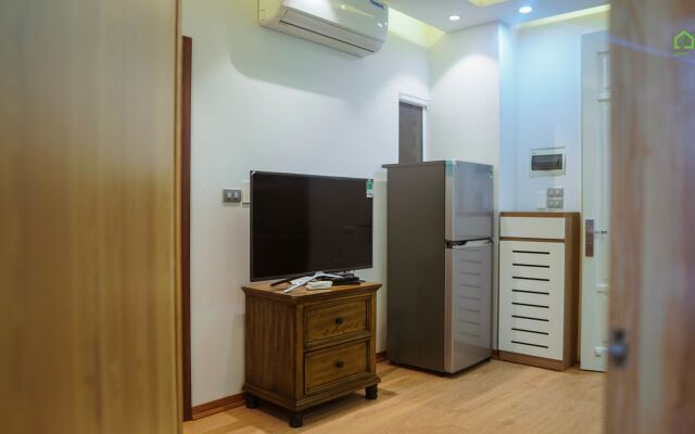 Green House Service Apartment