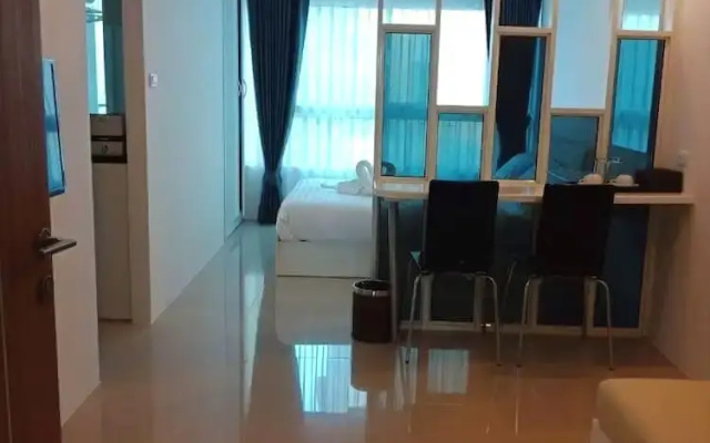 The Royal Place Condominium - Unit 96/208 & 224