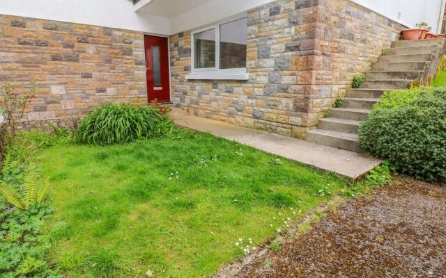 1 Glenvale