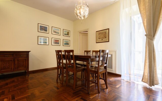 Vicoletto Sant Arpino 15